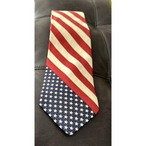 Tommy Hilfiger Men‎ American Flag Stars Stripes Italian Silk Tie Made In USA 57"